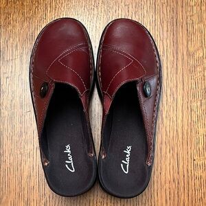 Clarks Burgundy Mules